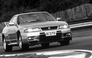 r33-gtr-3-resize
