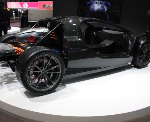 OZ_Racing_Salon_Geneva_2016_Tech_rules_Zeus_x